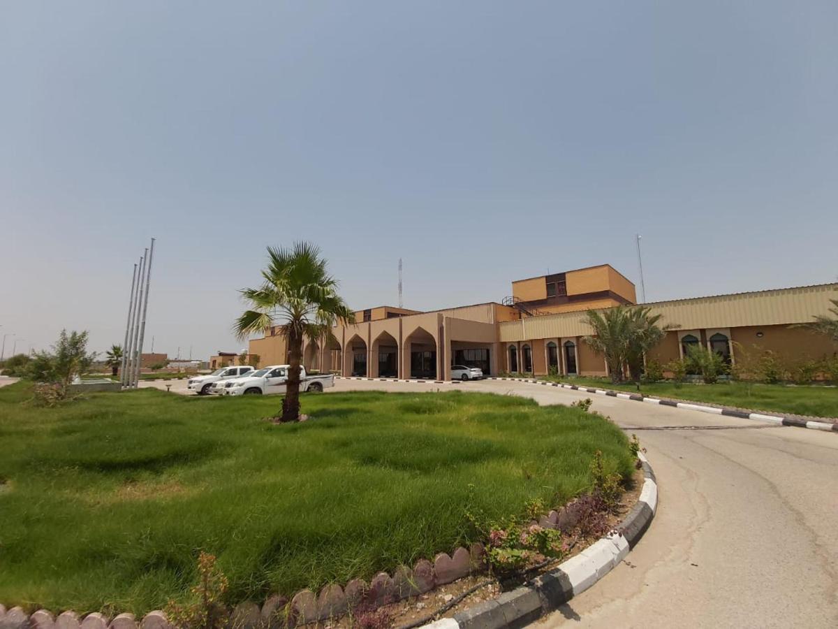 Basrah International Airport Hotel Экстерьер фото