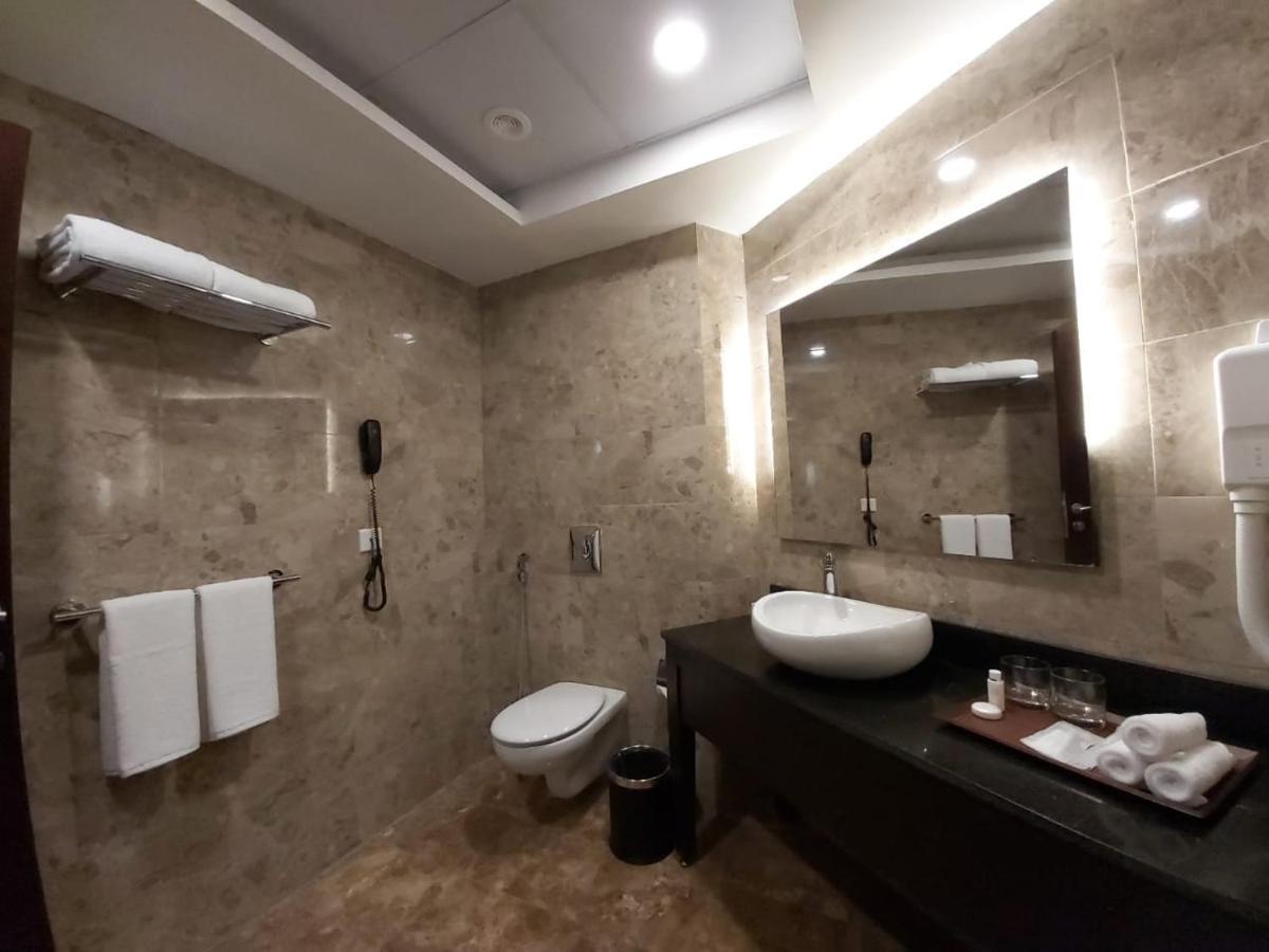 Basrah International Airport Hotel Экстерьер фото